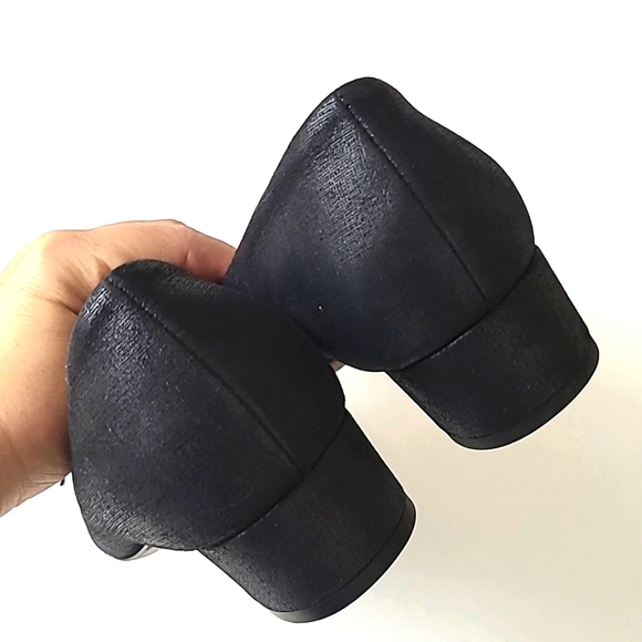 AGL Block Heel Pumps, Black Canvas & Patent Leather Shoes, Size 8 - Picture 7 of 13